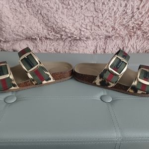 Excellent condition Steve madden sandals